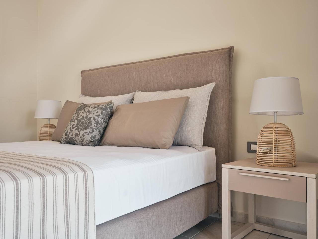 San Giorgios Maisonettes ラガナス エクステリア 写真